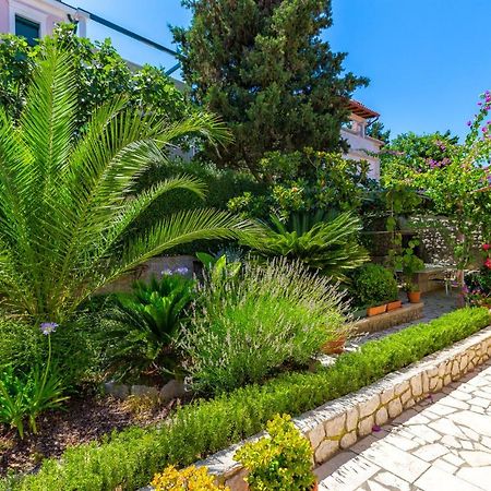 Apartmani Gordana Mali Losinj Exterior photo