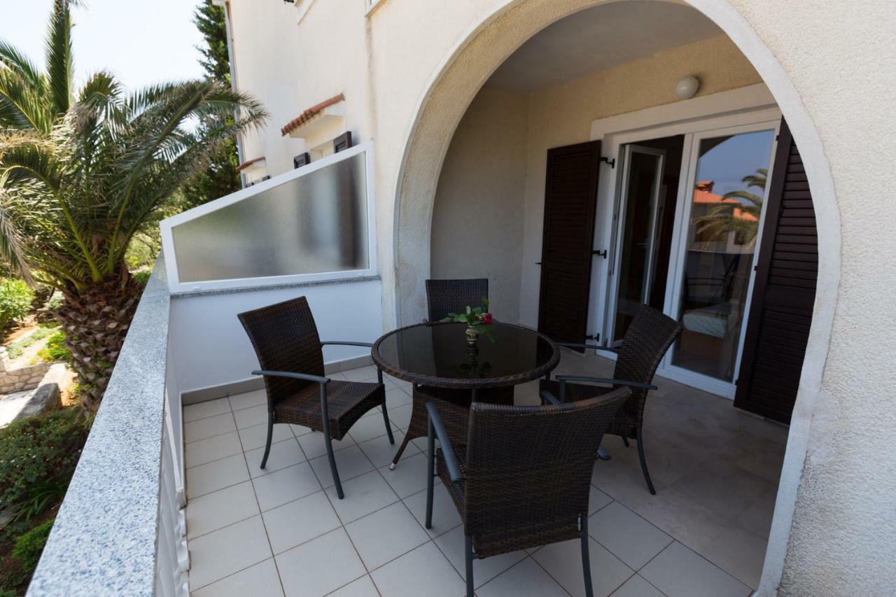 Apartmani Gordana Mali Losinj Exterior photo