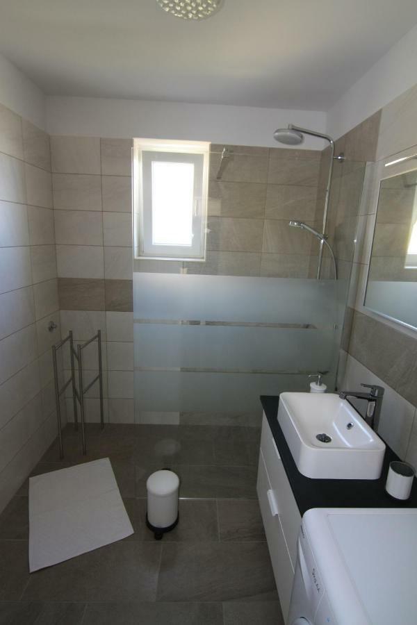 Apartmani Gordana Mali Losinj Exterior photo