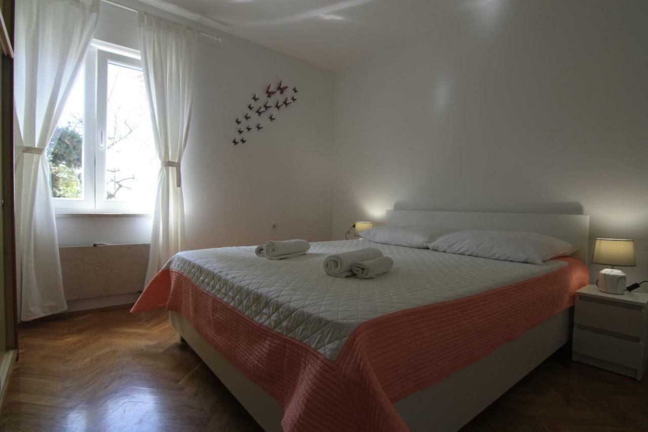 Apartmani Gordana Mali Losinj Exterior photo